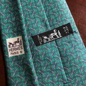 Hermes Paris Silk Tie Green Yellow Geometric Pattern 7097 OA